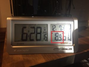 今日（2016/12/07）の室温と外気温