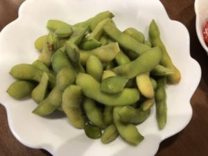 枝豆の収穫と試食