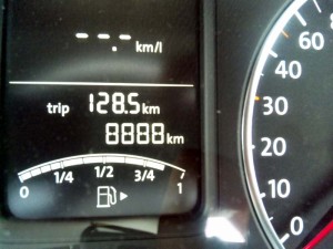 8888km